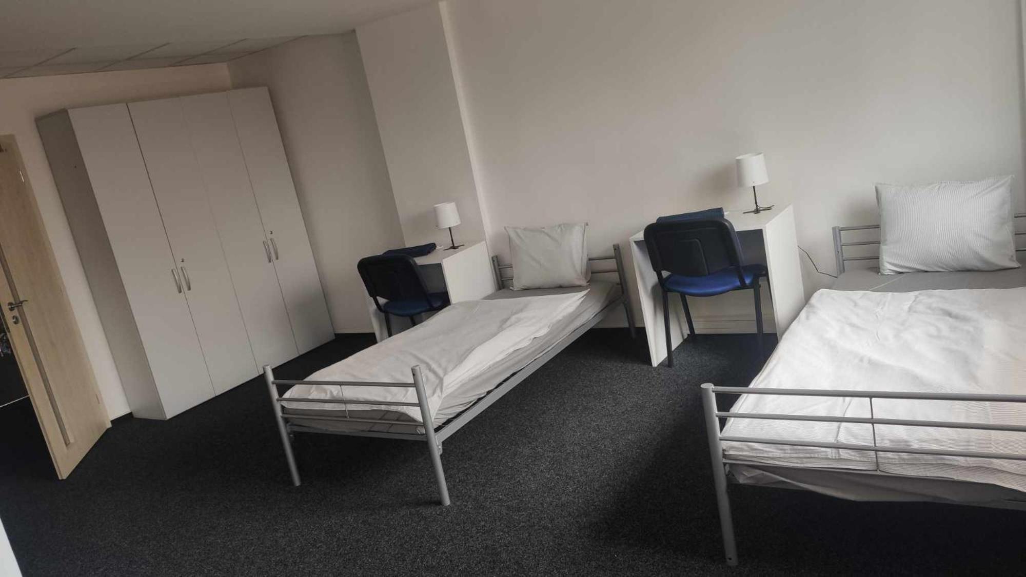 Parkcentrum Lowcost Hotel Near Center Of Ostrava Luaran gambar